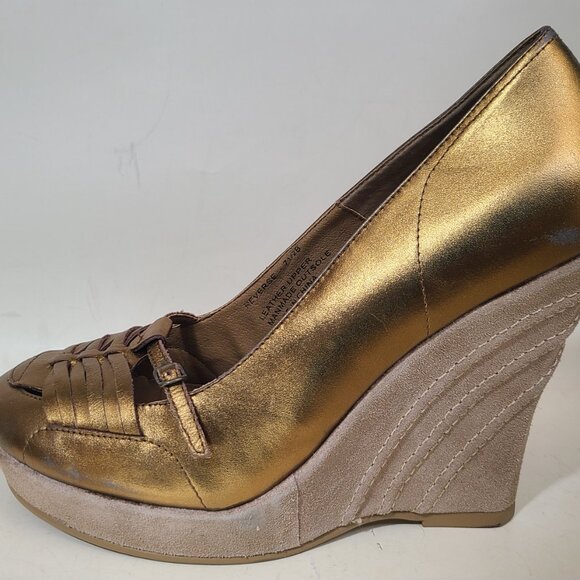 Vtg Steve Madden Gold Bronze Round Toe Platform Wedge Heel 7.5 - Picture 5 of 16